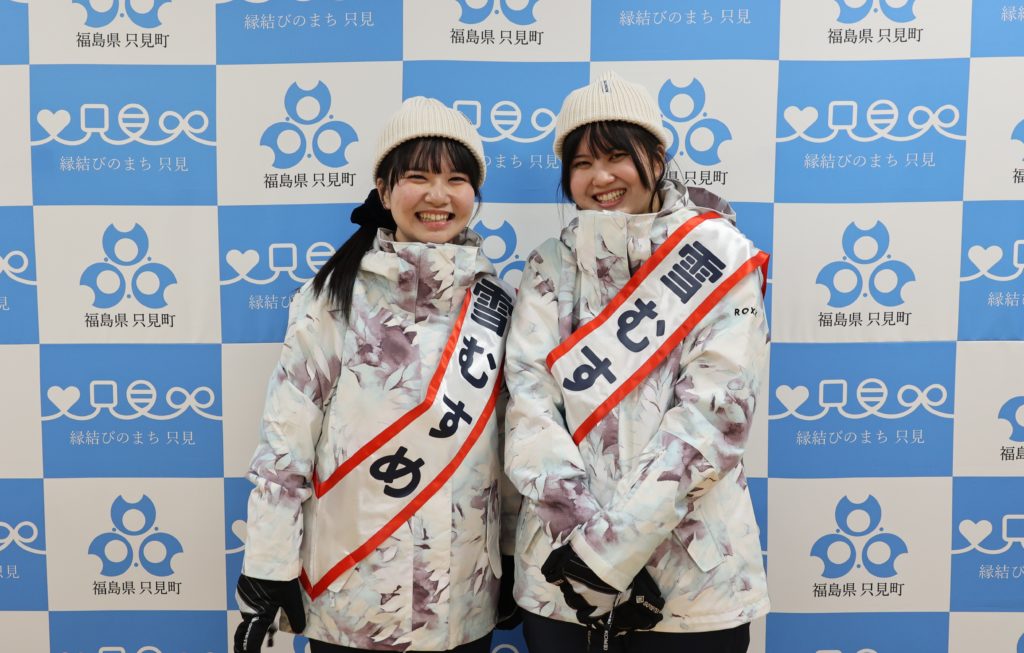第53回只見ふるさとの雪まつり_雪むすめ